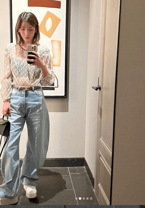 加藤あい、Instagramで公開された秋のコーディネート