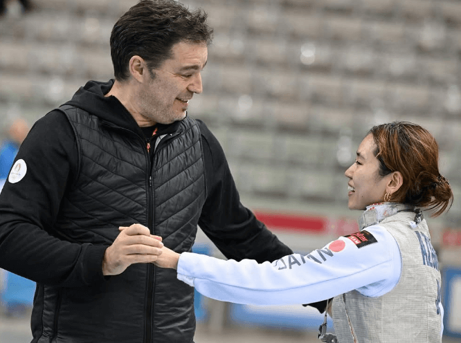 「格好イイ！」フェンシング美女、イタリア大会 9位に！鋭い”アタック・ショット”＆女神スマイル”にファン見惚れる