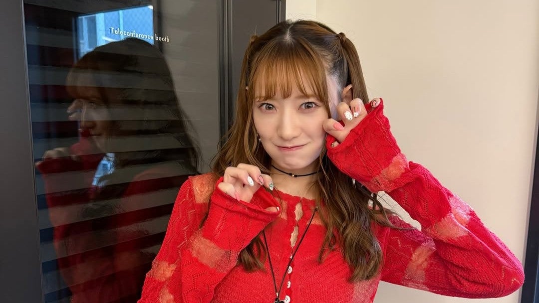 “真っ赤なツインテール姿”で登場…美女タレントが人気企画に再び参戦