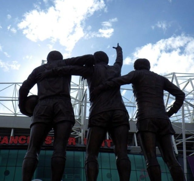 『得点を悲しんだ男』日本サッカー協会がデニス・ローのエピソードを紹介！