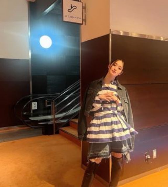 剛力彩芽、開幕前夜に魅せた覚悟の佇まい。熱海吾郎一座への情熱がスタイルに滲む