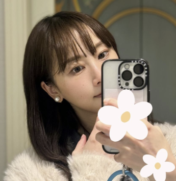 松井玲奈、ディズニーでクリスマス満喫！