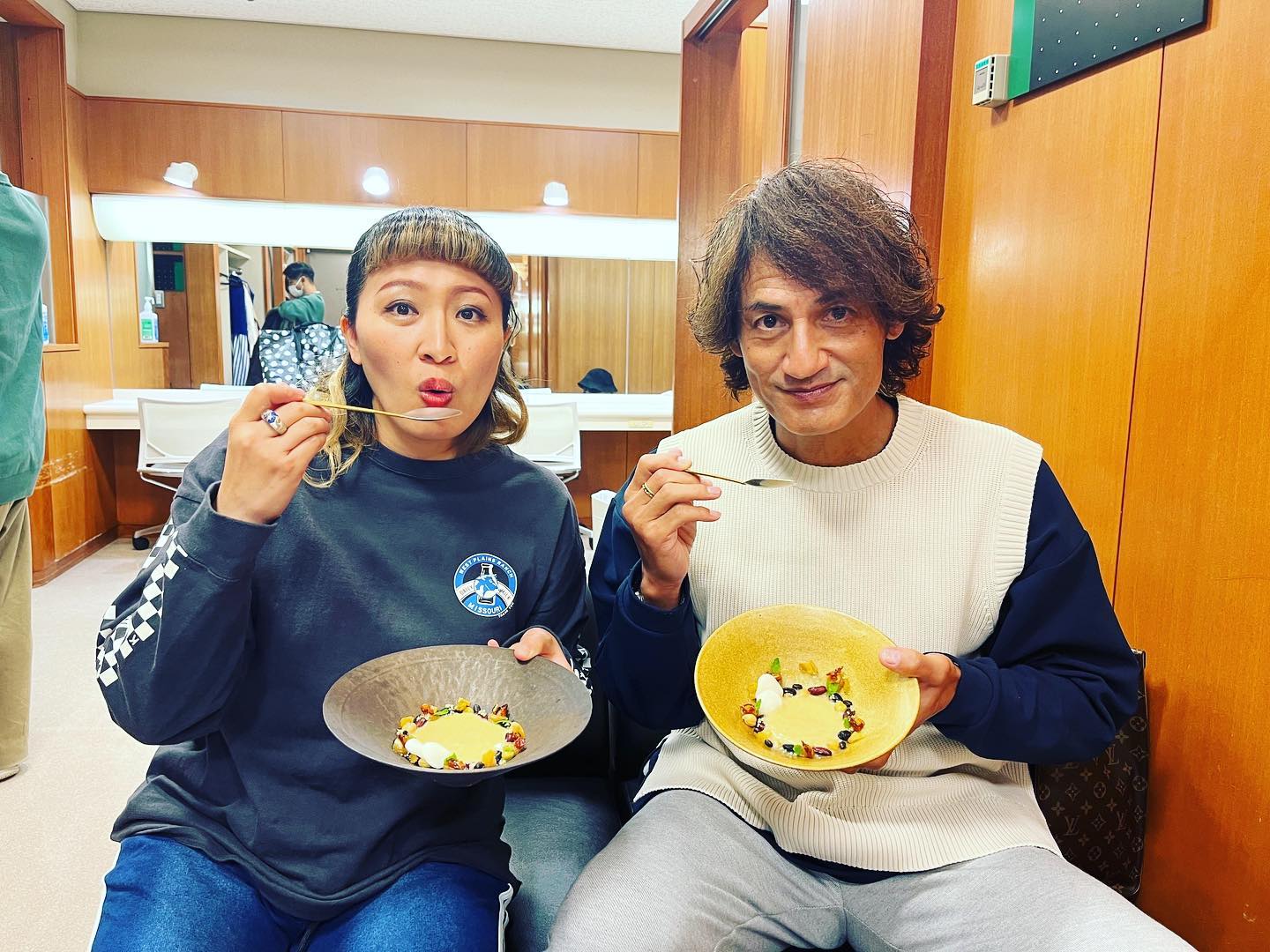 丸山桂里奈が一日を振り返る❗️ラヴィットで食べたある食材にファンが興味津々😋「気になる〜😆」