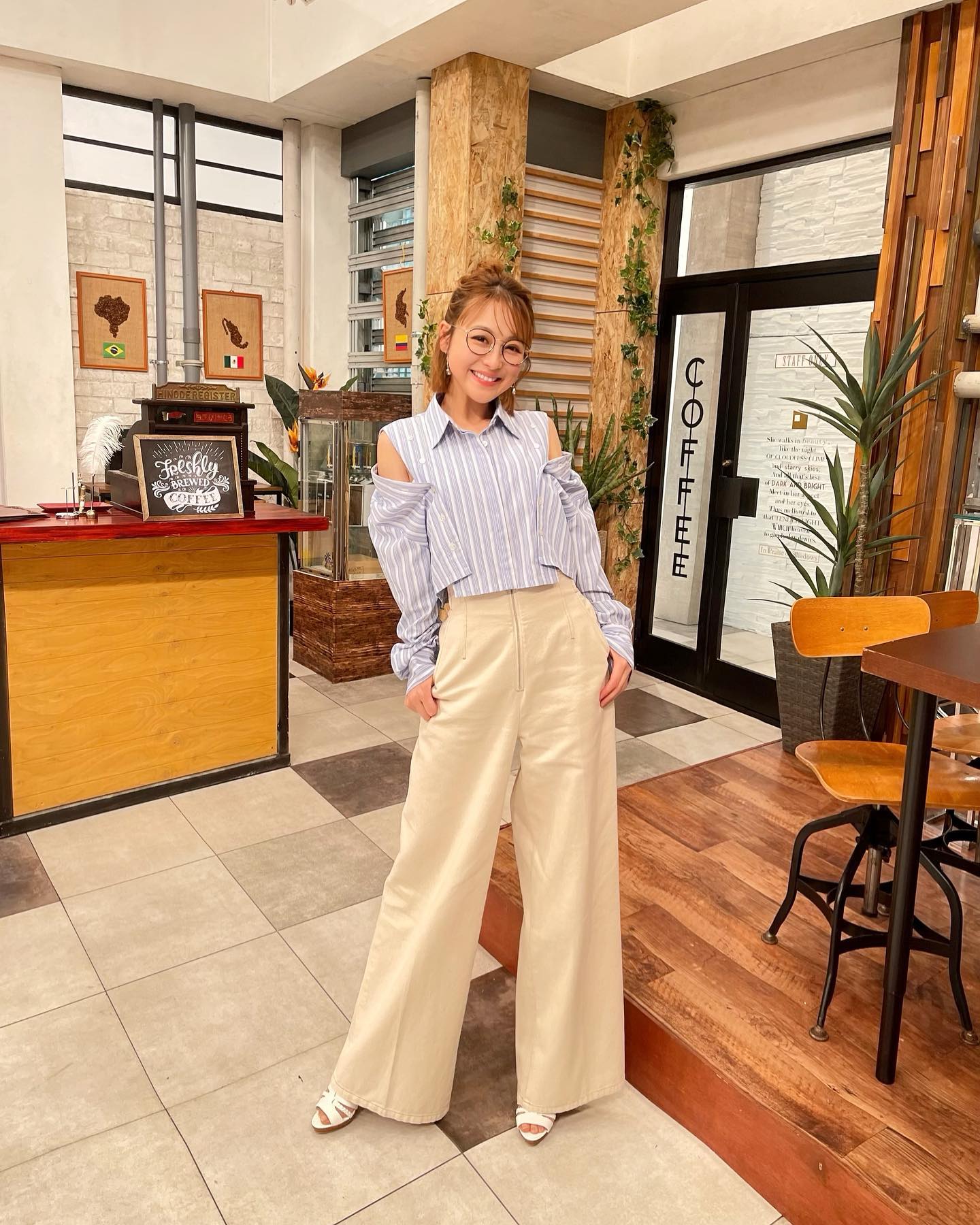 鈴木奈々の春らしい服装に「可愛い過ぎて🥰🥰🥰」