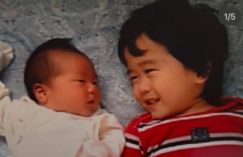 「お兄ちゃん変わらなすぎて可愛い！」鈴木夢が兄・鈴木福との幼少期の写真を公開！