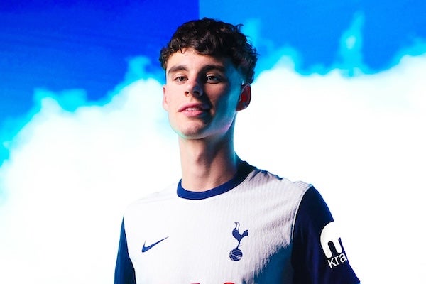 トッテナム アーチー・グレイのロンドンフットボール・アワードでの受賞を報告！