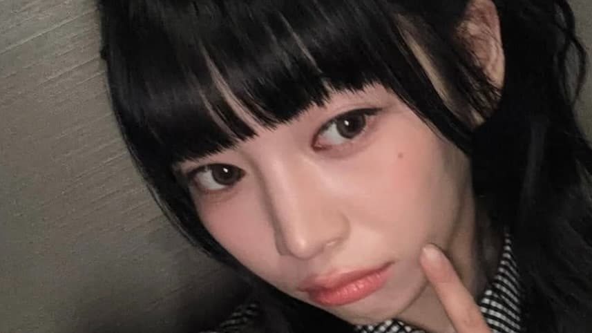 UNIS ナナ、今回は可愛い系？最新の自撮りを公開