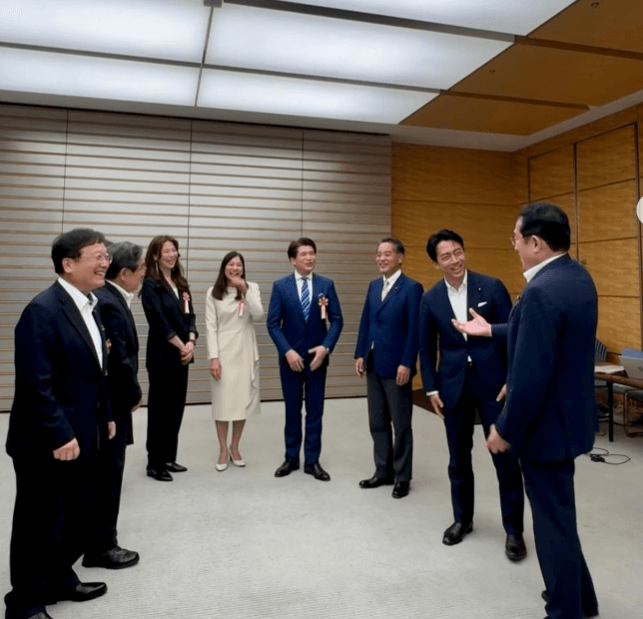 小泉進次郎、官邸での『サーキュラーエコノミー車座対話』に参加！循環経済の重要性を強調