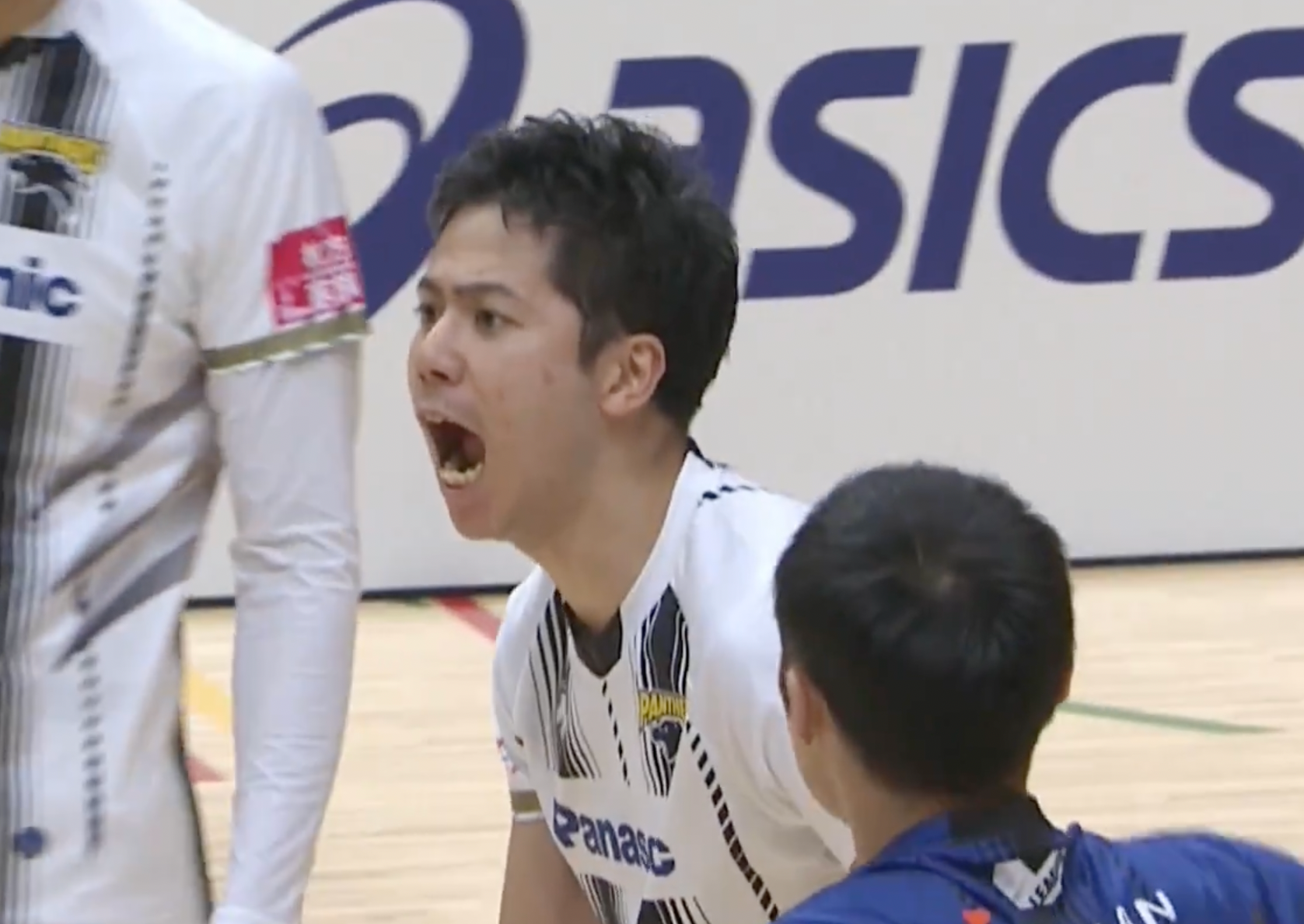 Ｖリーグ男子　サントリーサンバーズ vs. パナソニックパンサーズ  2021/11/27【ハイライト】