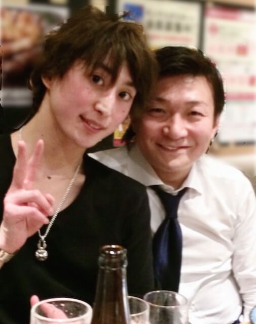 「懐かしいな〜」Snow Man 佐久間大介が恩師との思い出2ショットを投稿