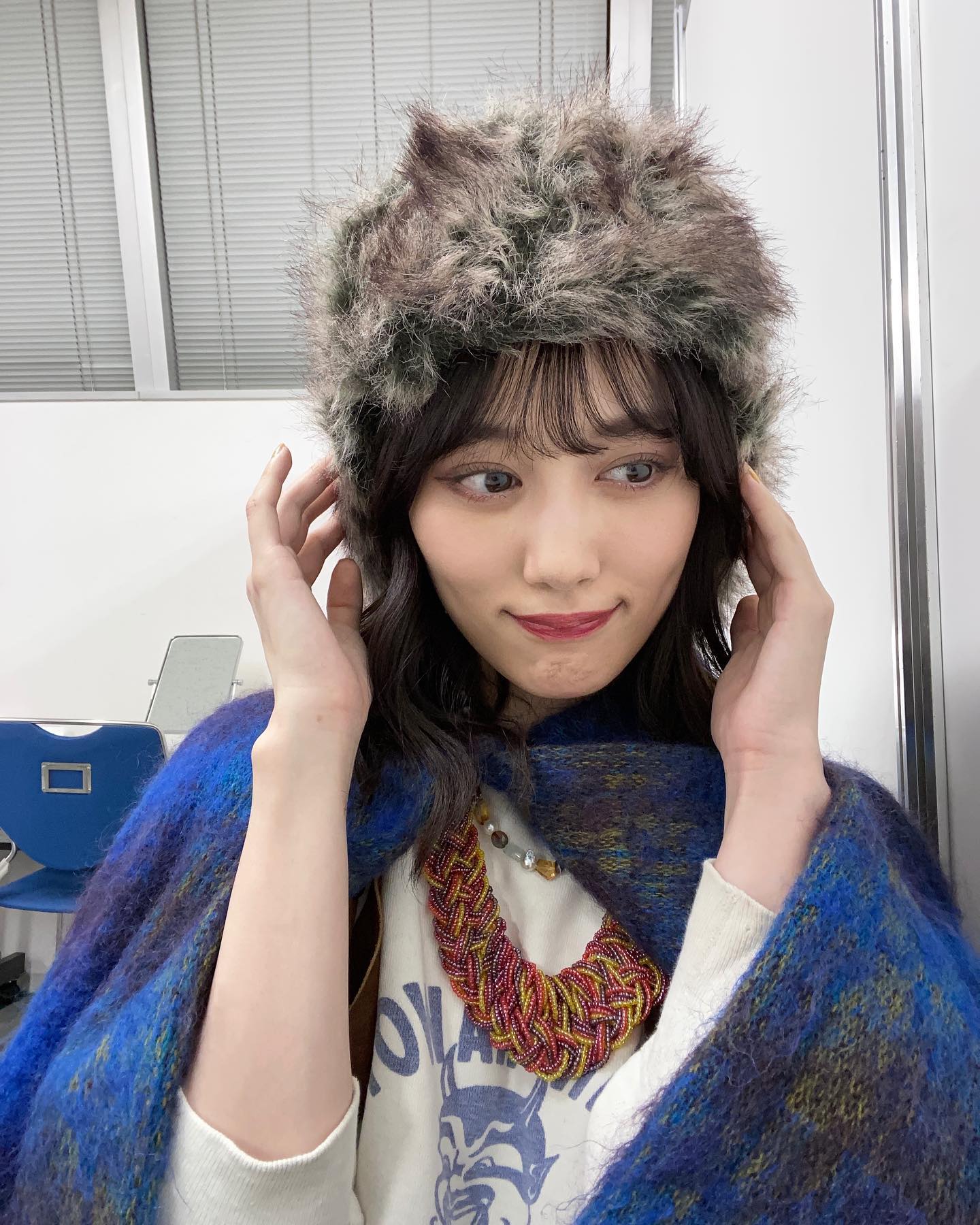 山下美月 ノーマルカメラ&アップショットが「可愛すぎ」「あざとい」と話題に