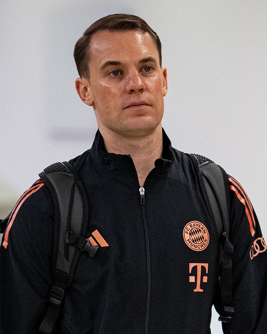 バイエルン守護神、肋骨の骨折で離脱を発表