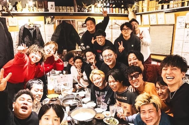 アインシュタイン・河井ゆずる、芸人大集合の「新年会 in 大阪」オフショット公開！