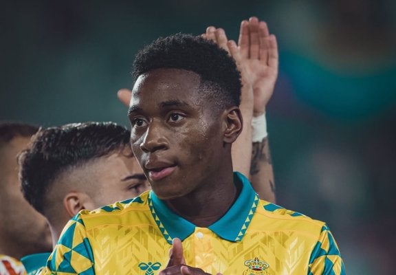 チェルシーと合意報道のダリオ・エスーゴは来季トップチーム入りか