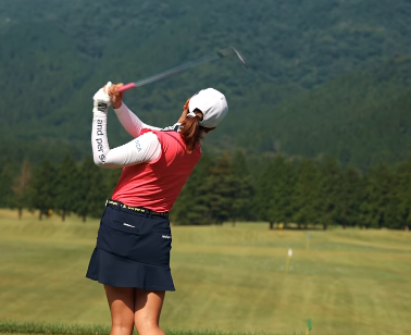 女子ゴルフ最終決戦！CAT Ladies2025で注目の最終組が魅せた豪快スイング