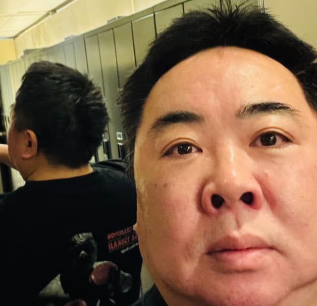 ドランクドラゴン塚地、久々のジムに「力が入らず… 終始ヒィヒィ」と泣き叫ぶ