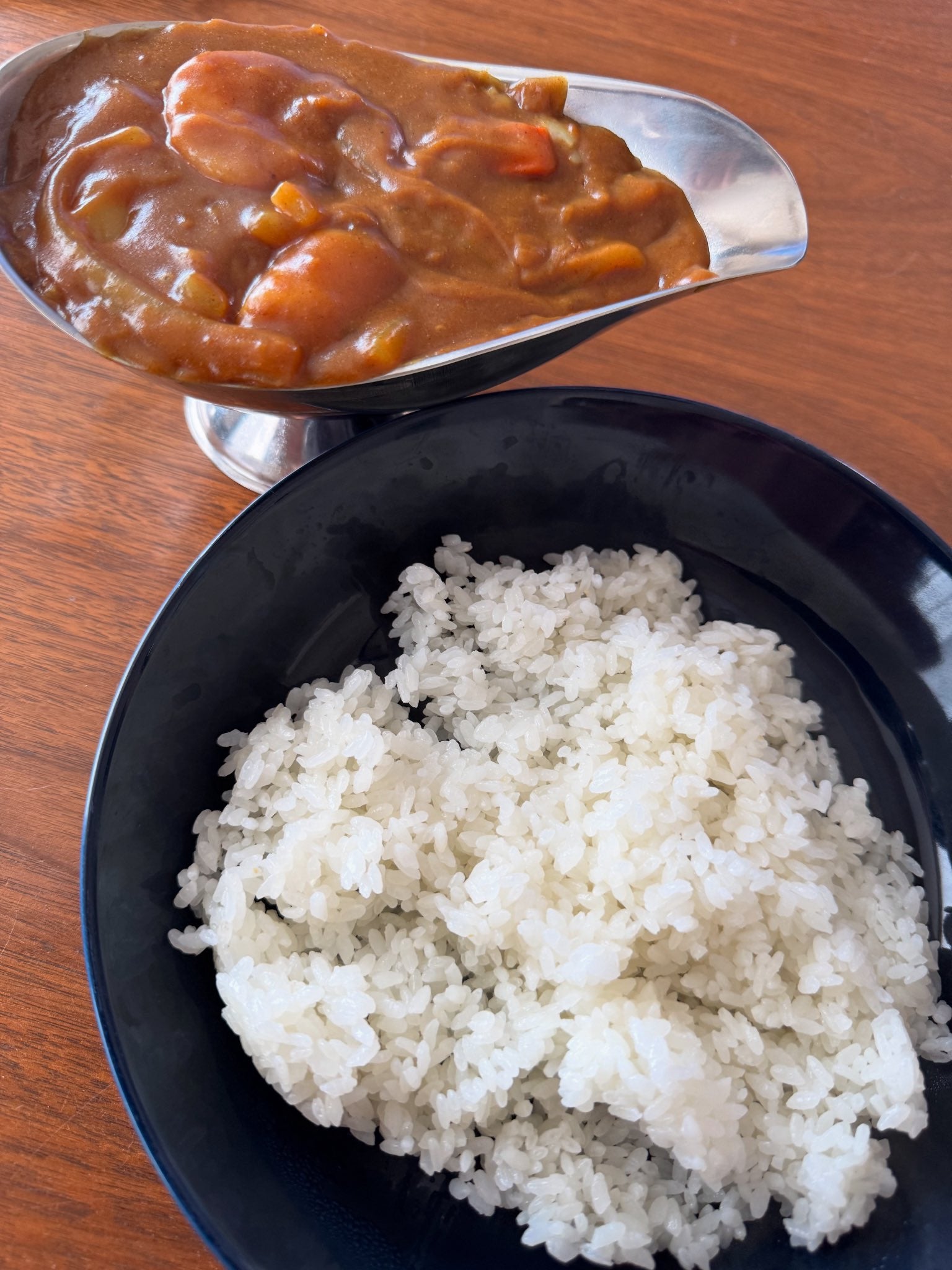 「まぁ好物だししゃーない」俳優・ 小沢仁志が朝から好物の〇〇を作る！