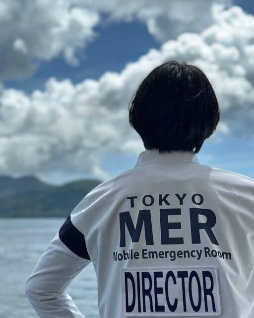 SixTONESメンバーも出演した大人気ドラマの続編が決定？匂わせ投稿に「これは期待していいんですよね...！？！？」