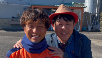 ペナルティヒデ、Jリーガー山原玲音との2ショットに反響！「なんか似てるよなぁ」