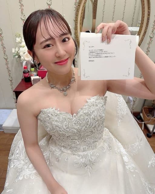 「最高かよ」元HKT48坂口理子、大好きで憧れの指原莉乃から結婚式に届いたものを明かす！