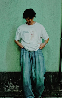 人気俳優の私服がカッコ良すぎると話題に「この世に似合わないものはない」