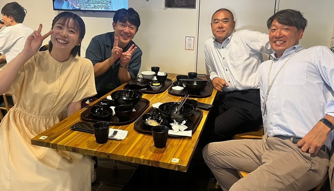 笑顔炸裂！チームあさひのランチが生む絆とエネルギーをペナルティヒデが紹介！！