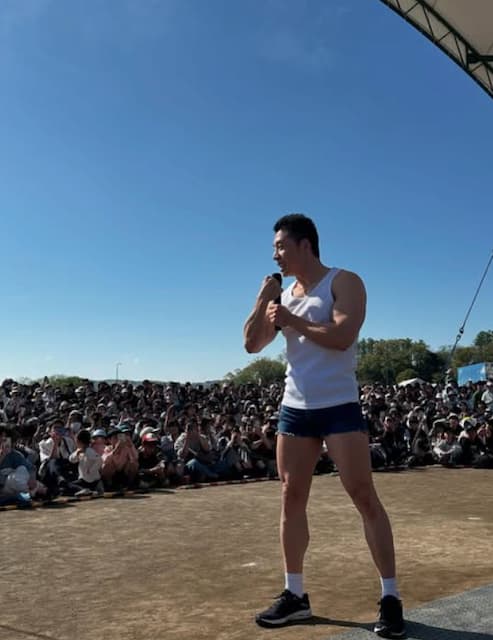 なかやまきんに君が佐久市のイベントに参加！子供たちの元気な「パワー！」を投稿