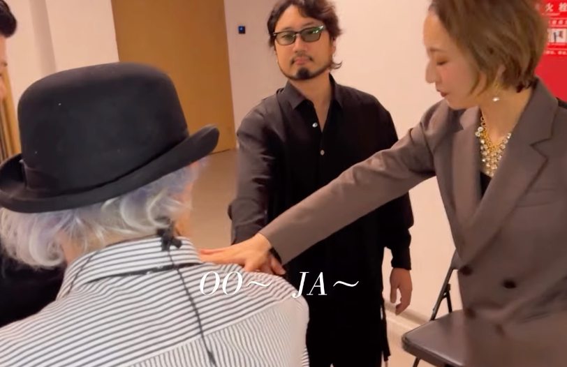 Ms.OOJA、上海公演ステージ裏ミニVLOG公開　ファンに感謝のひとときを共有