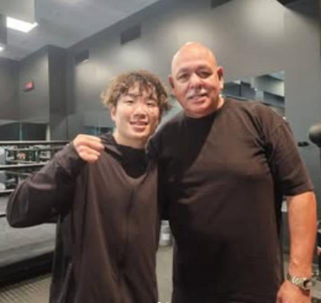 「ロサンゼルス合宿中」ボクシング・寺地拳四朗、ルディーとの友情を育む