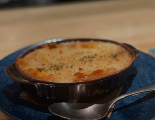 「居心地良く美味しいお店」三浦瑠麗、食事体験をシェア