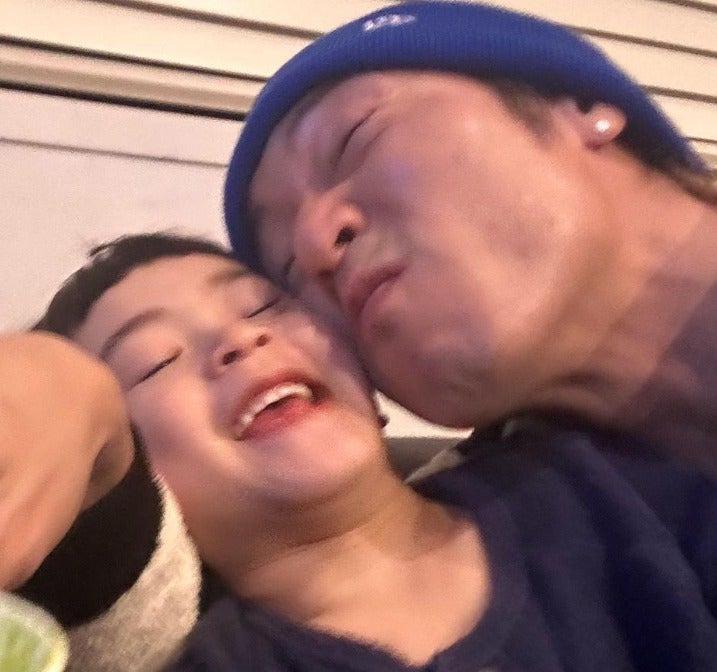 47歳で5児のパパ・つるの剛士が大学生に！「50歳直前の卒業を目指して」