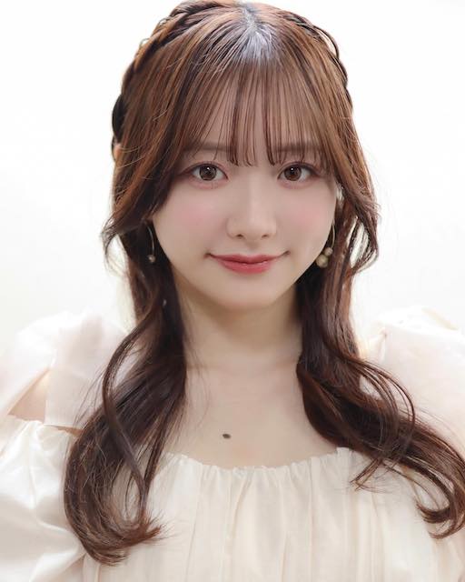 森香澄の透明感あふれる1枚が可愛すぎると話題に