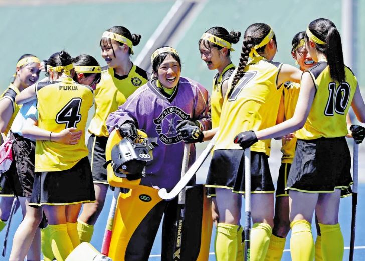 ホッケー女子、丹生が笑顔で３連覇…「苦しいときこそ」接戦制す