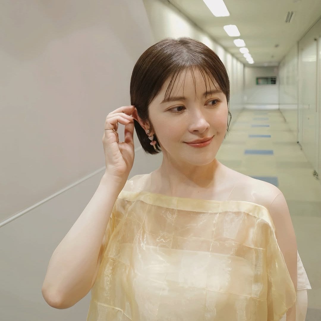 元総理大臣の祖父を持つ美人女優が驚きの経歴を告白し騒然！女神のような最新ショットも話題に