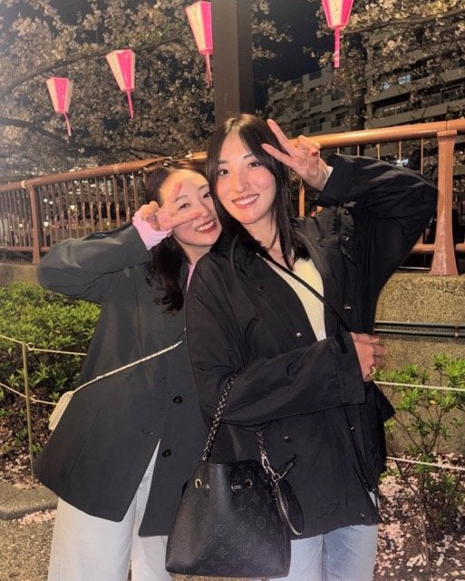 脇元華、ギリギリ間に合った桜の下で笑顔の2ショット「いつもありがとう相棒」