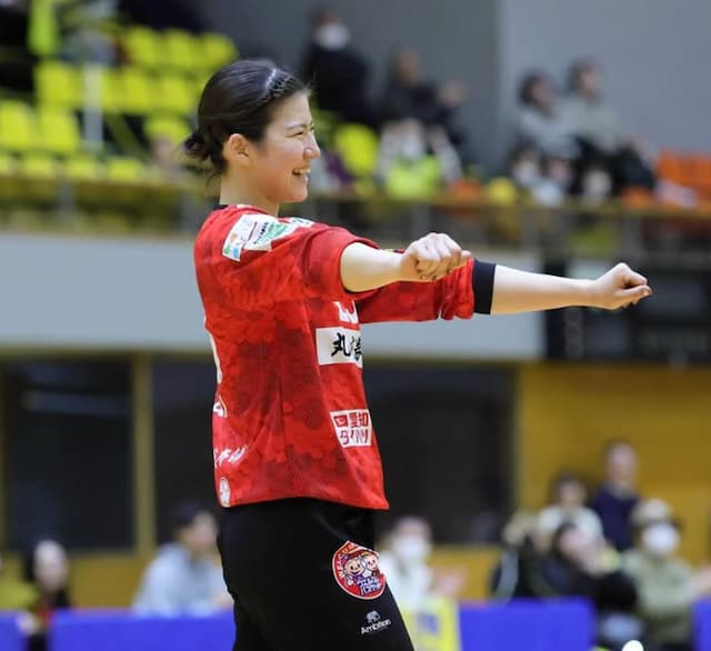 女子ハンドボール・榊真菜、笑顔・喜び・感動を全力で！『限界を超えて進もう』