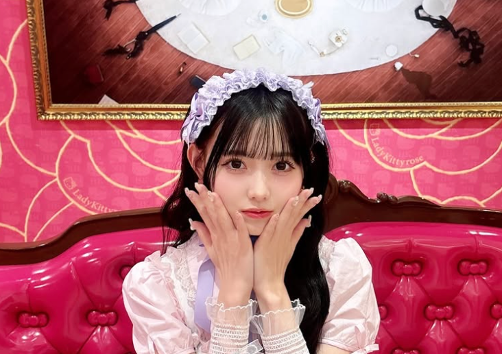 ハローキティと“ももなすき？”松本ももな×サンリオピューロランドで夢のコラボに反響