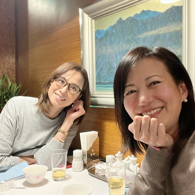 「十何年ぶりだったかな」元日テレ・馬場典子アナ、あの元TBS美人アナとの女子会2S公開！