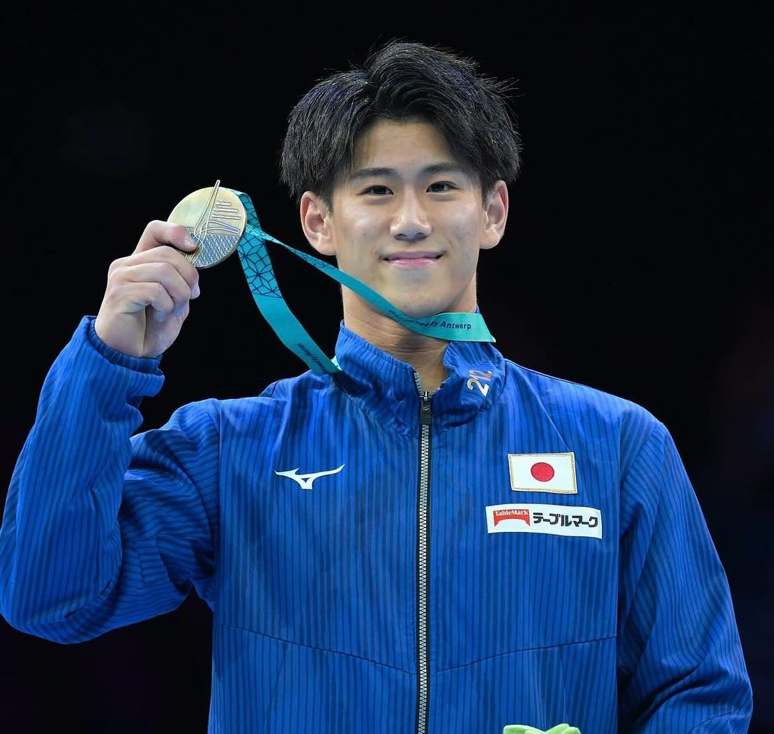 橋本大輝が個人総合連覇を報告🥇オリンピック公式も〇〇とコメント🗣
