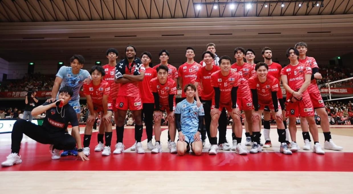 髙橋藍 躍動するプレーにファンうっとり❤️「最高の環境で試合試合できることに感謝しかないです」とコメント