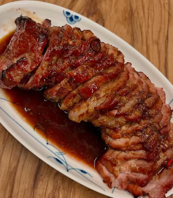 これはご飯が進む！歌手・工藤静香の焼き豚が「うわー！」「美味しそう」と話題に！