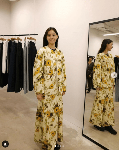 「本当お人形さん」新木優子公開ショットにファン歓喜！