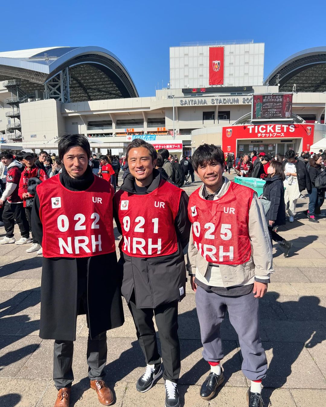 那須大亮が、豪華メンバーと浦和レッズホーム開幕戦を観戦「このスタジアムでプレーできたのは幸せな時間でした」