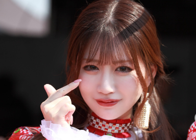 「いや〜可愛い〜〜♡♡♡」と絶賛の嵐!日南まみ、“鈴鹿オフショット”でS耐初日を華やかに彩る！