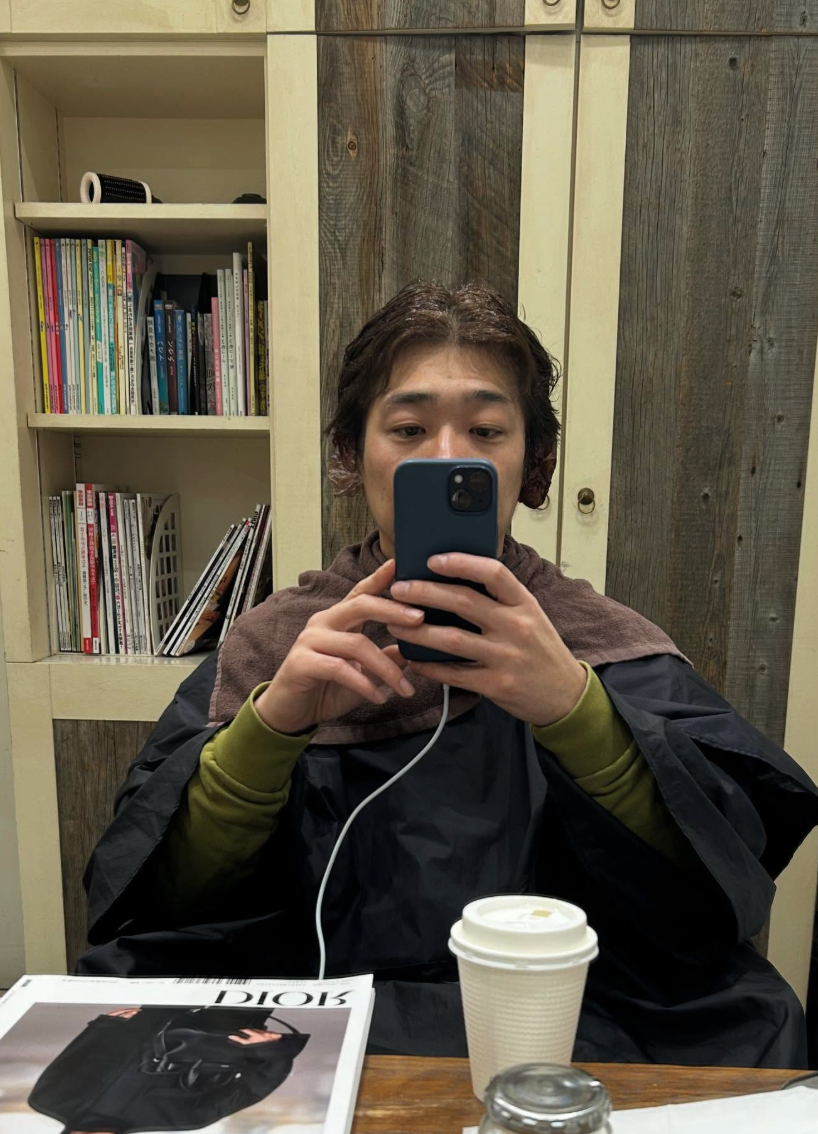 銀シャリ・鰻、ポリープ手術後に大胆チェンジ　金髪セルフィーが話題