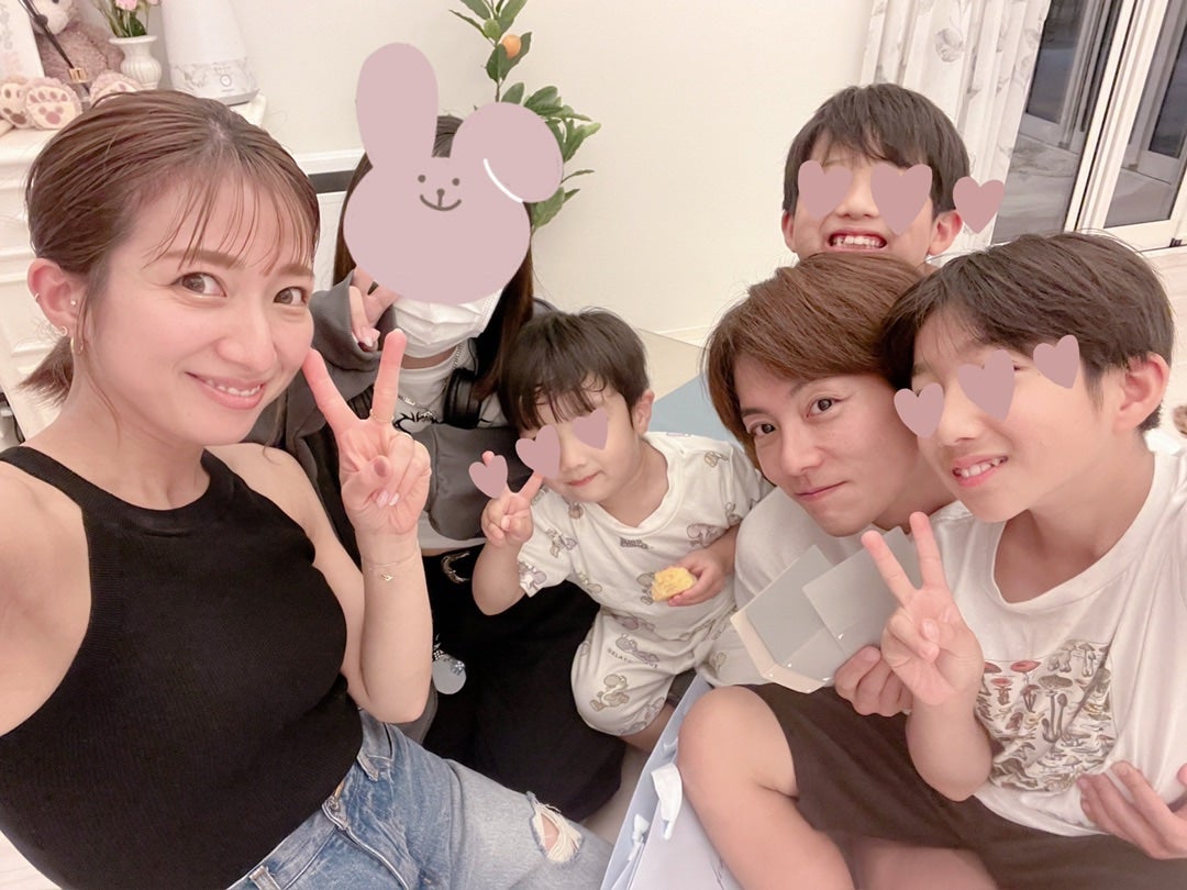 辻希美さんが夫・杉浦太陽さんの好物だらけの料理披露✨父の日に家族ショットも公開😊