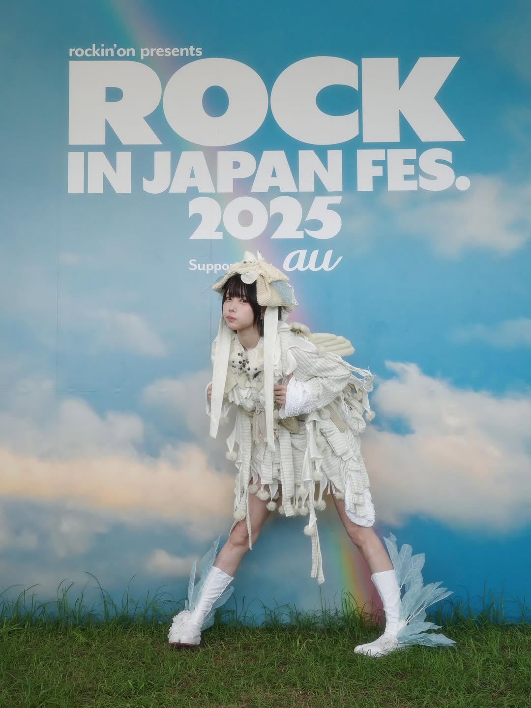 あのちゃん、ロッキン2025で魅せた圧巻ビジュ公開でファン大盛況