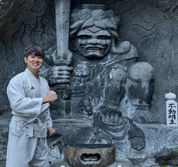 守護神奪取へ！日本ハム・齋藤友貴哉、来シーズンのさらなる飛躍へ不動明王の力を借りる？！