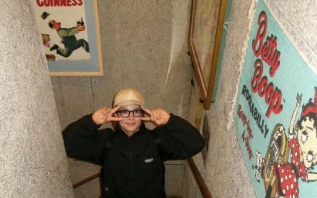 メガネ姿がキュート！阿部詩が最新プライベートショットを公開