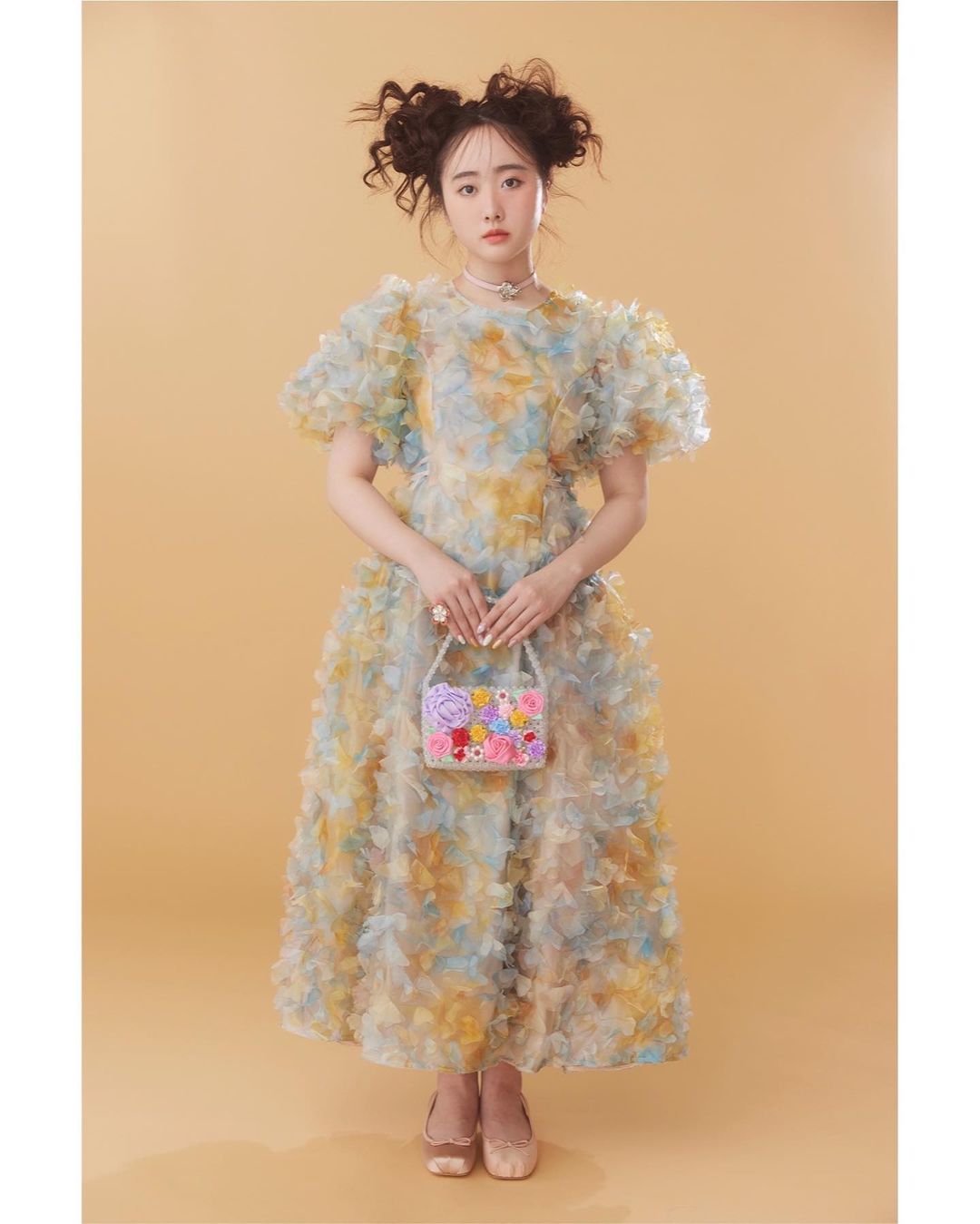 「女神ですか😍」本田望結がゴージャスなドレス姿を披露✨